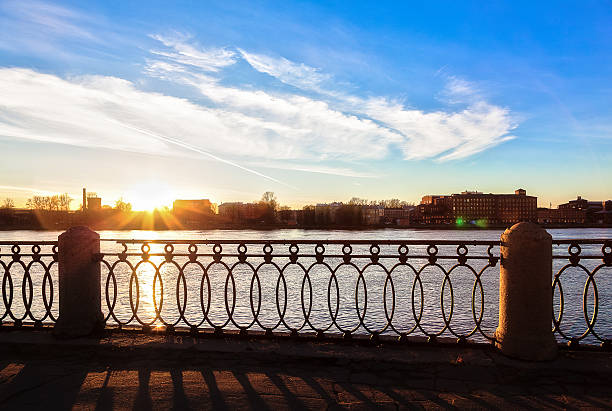 istock Sunset in the city on the river Neva 499738706