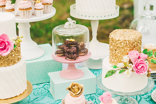 istock Dessert table with pretty cakes and cookies 499739373