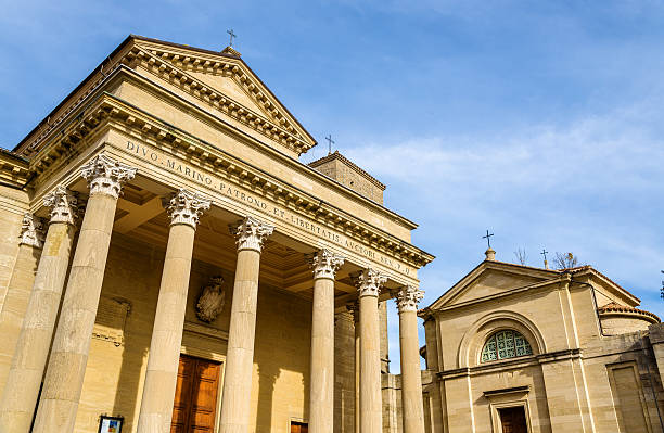 basilica di san marino i kościół św. piotra - st peters basilica zdjęcia i obrazy z banku zdjęć