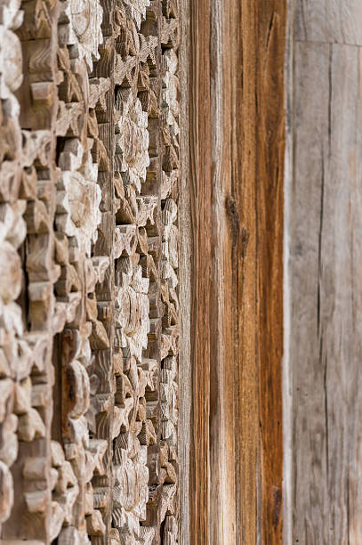 istock Wooden ornament on a Korean temple 499761493