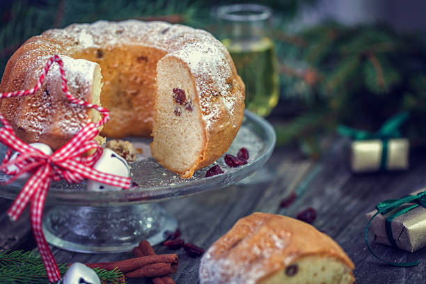 istock Christmas cake with Christmas decoration 499768534