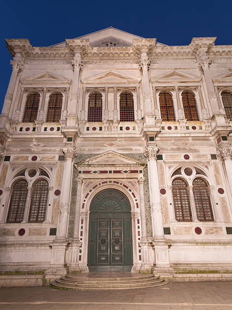 Detail of Old Procuracies (Procuratie Vecchie) facade. Venezia. Veneto. Italy.
