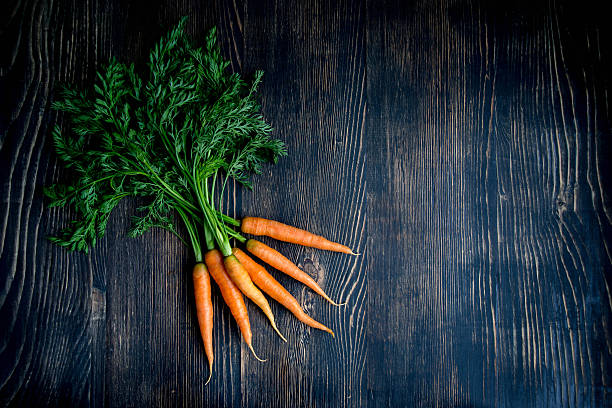 istock Bunch of Organic Carrots 499782946