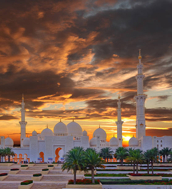 istock Sheikh Zayed mosque in Abu Dhabi, United Arab Emirates 499839667