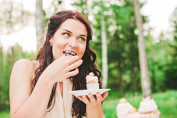 istock Beautiful woman close-up 499846063