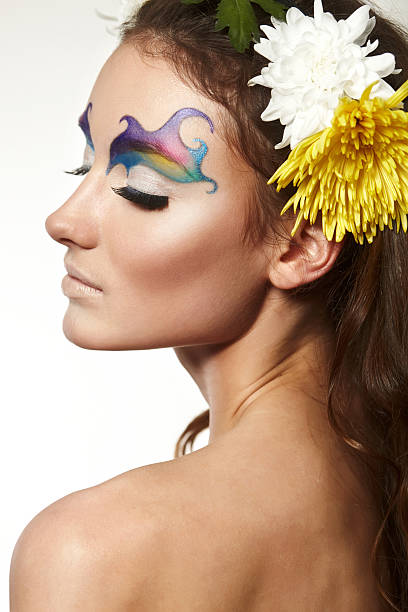 istock Beautiful young woman 499849264