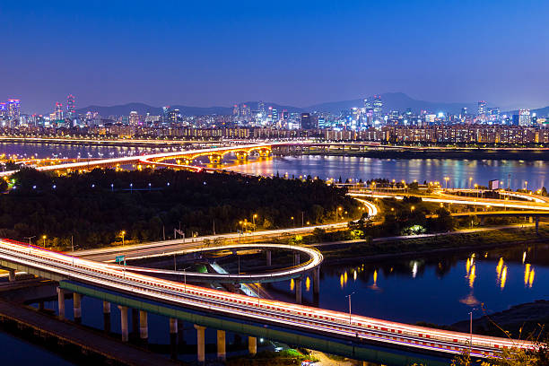 istock Seoul city night 499874597