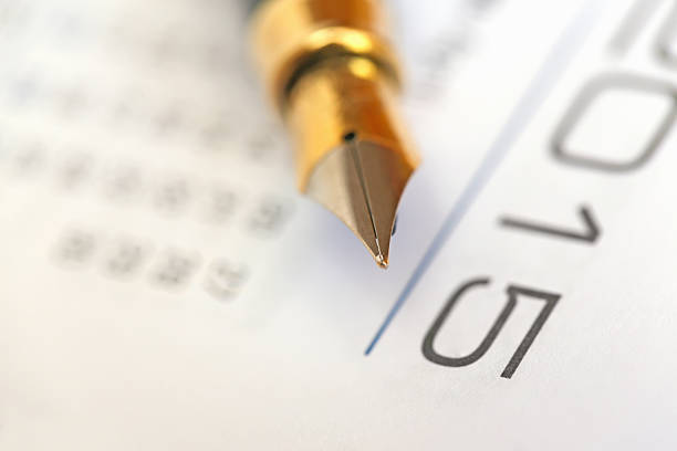 istock pen and plan a date in the new year 499893917