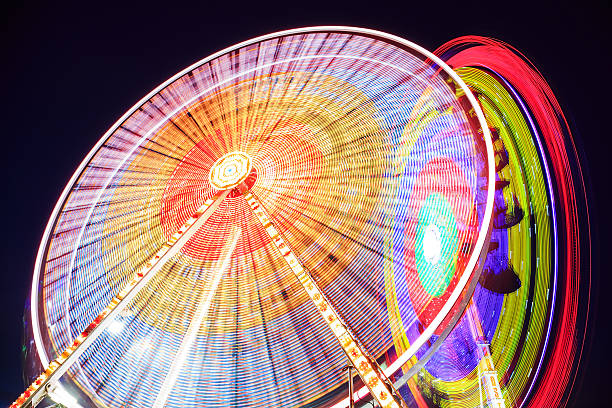 istock Amusement park at dusk 499912957