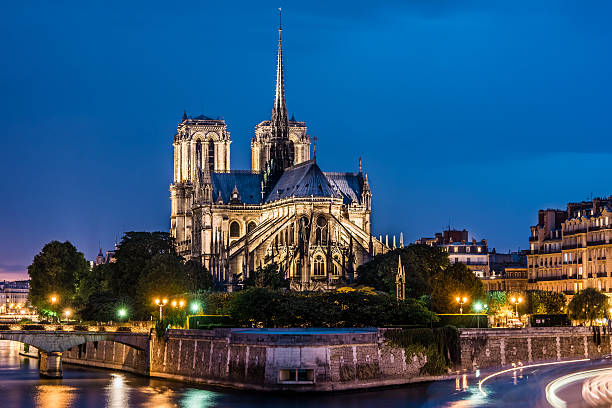 istock Notre Dame de Paris cathedral-night view 499914363
