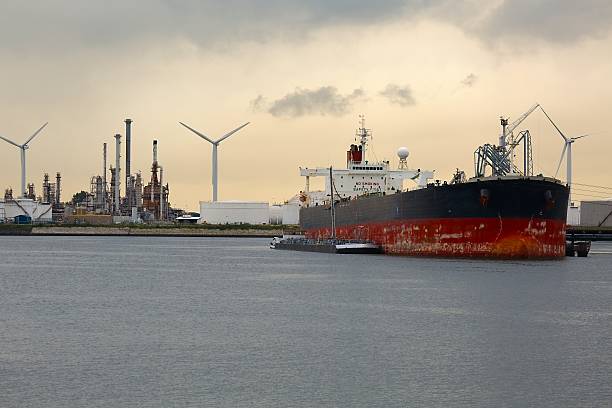 istock Oil Tanker in Dock 499934968
