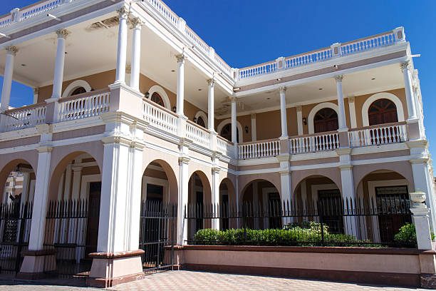 istock Spanish Colonial Buildings in Granada Nicaragua 499956340