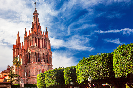 Parroquia Archangel church Jardin Town Square San Miguel de Allende, Mexico. Parroaguia created in 1600s.