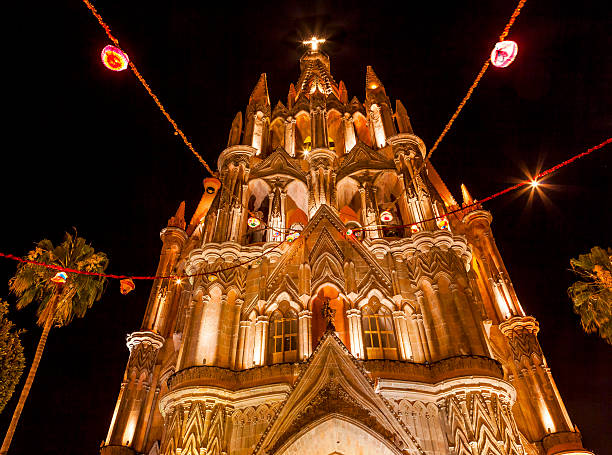istock Church Night San Miguel de Allende Mexico Parish 499961014