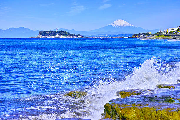istock Mt.Fuji and Enoshima 499982355