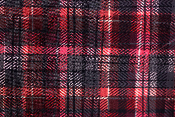 istock Pattern of red and black cloth in alternating. 500002619