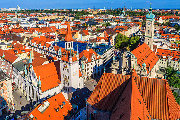 istock Old Town Hall and Heiliggeistkirche, Munich, Germany 500021152