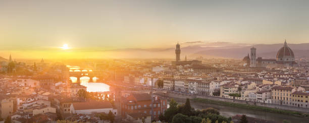 istock Arno River and Ponte Vecchio at sunset, Florence 500023847
