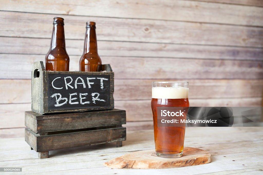 Degustazione birra - Foto stock royalty-free di Arti e mestieri