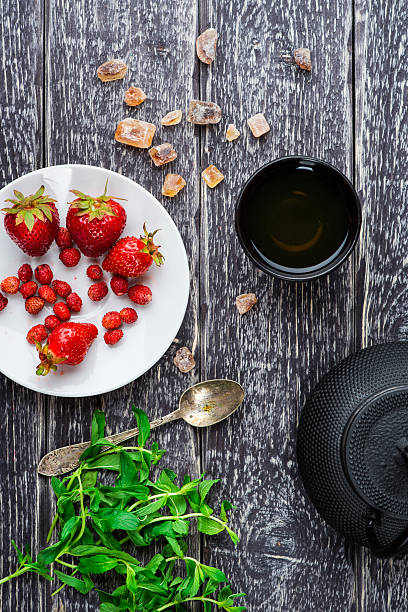 istock Herbal tea and ripe strawberry 500031226