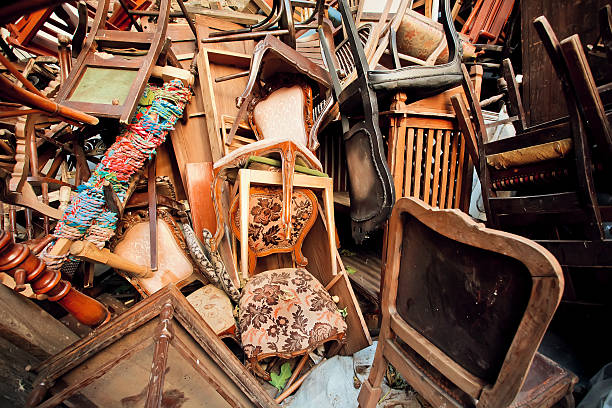 istock Dump old wooden chairs chairs, one on the other 500035288
