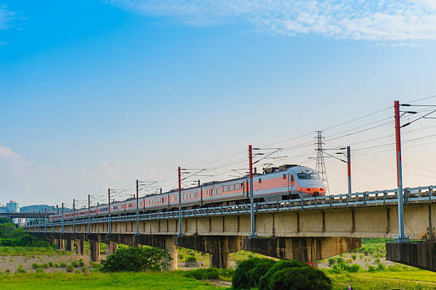 鉄道 - crossing east driving transportation ストックフォトと画像