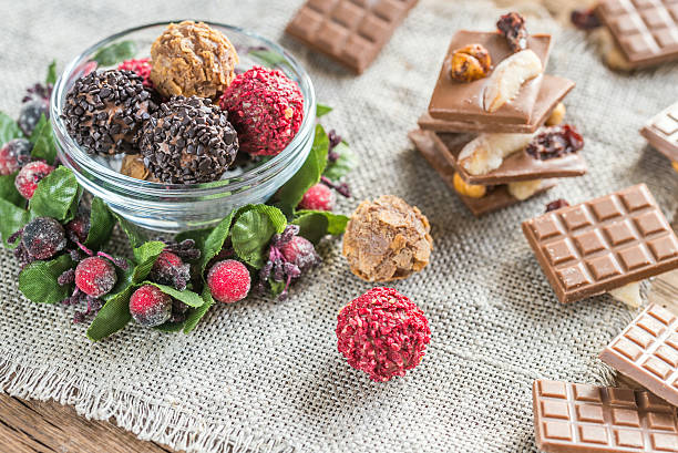 istock Bowl of exclusive truffles 500043800