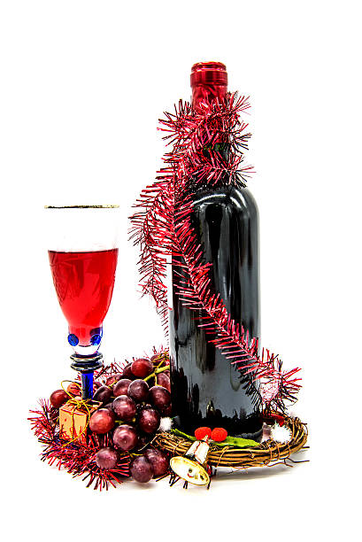 istock Red wine for Christmas celebration, isolated white background 500046788