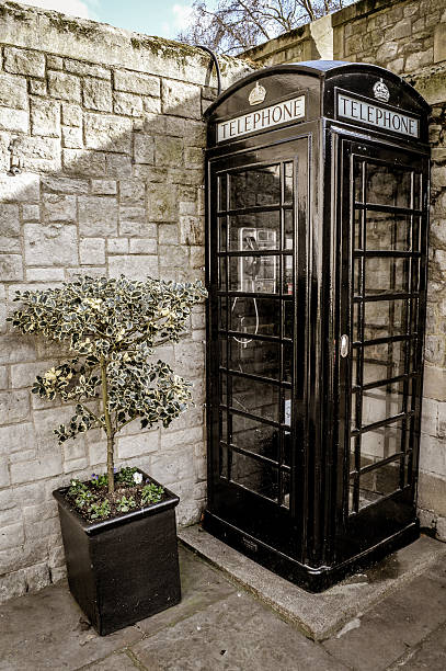 istock Black telephone booth in London 500081290