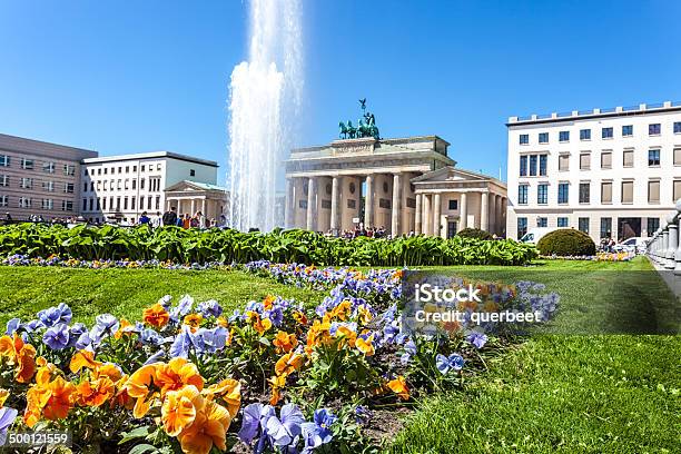 Brandenburger Tor In Berlin Stockfoto und mehr Bilder von Architektur - Architektur, Außenaufnahme von Gebäuden, Bauwerk