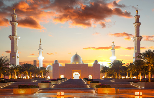 Famous Sheikh Zayed mosque in Abu Dhabi, United Arab Emirates, Middle East