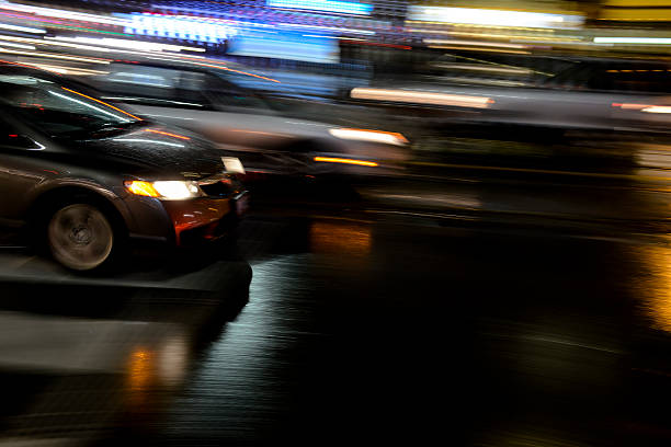 istock Cars in the night 500158094