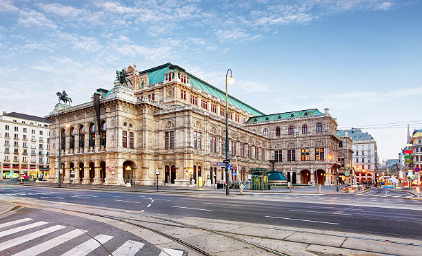 casa de ópera de viena, áustria - ópera estilo musical - fotografias e filmes do acervo