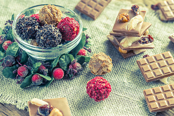 istock Bowl of exclusive truffles 500189348