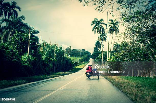 De Viaje Foto de stock y más banco de imágenes de Sidecar - Sidecar, Motocicleta, Caribe