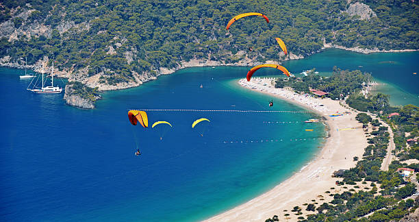 istock Enjoy paragliding in Oludeniz 500199691