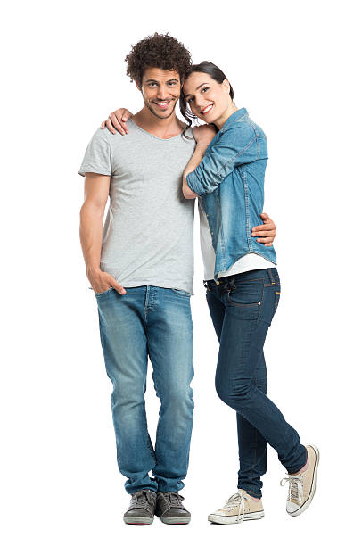 Pareja Abrazada Cuerpo Entero - Banco de fotos e imágenes de stock - iStock Pareja Abrazada Cuerpo Entero - Banco de fotos e imágenes de stock - iStock