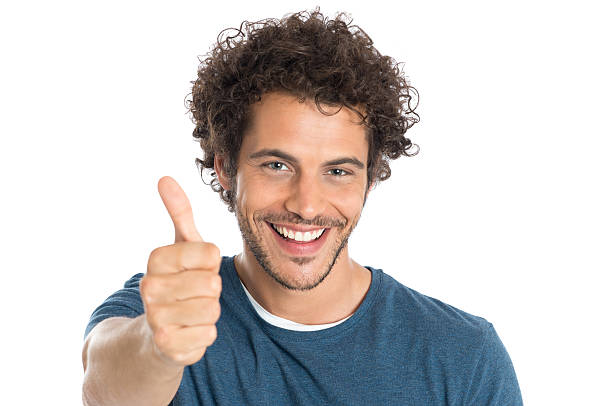hombre feliz mostrando pulgar arriba - confidence toothy smile thumbs up ok sign fotografías e imágenes de stock