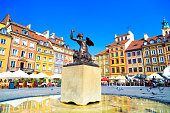 istock Mermaid statue in Warsaw Old Town 500278057