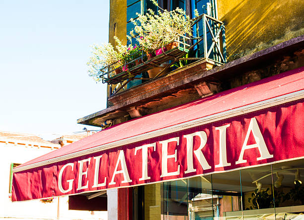 istock Italian ice cream shop 500281467