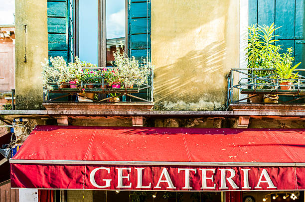 istock Italian ice cream shop 500281473