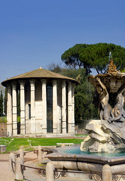 istock Temple of Vesta - Rome 500290081