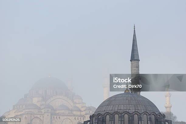 Süleymaniyeモスクイスタンブールの朝の霧の - 16世紀のスタイルのストックフォトや画像を多数ご用意 - 16世紀のスタイル, かすみ, イスタンブール