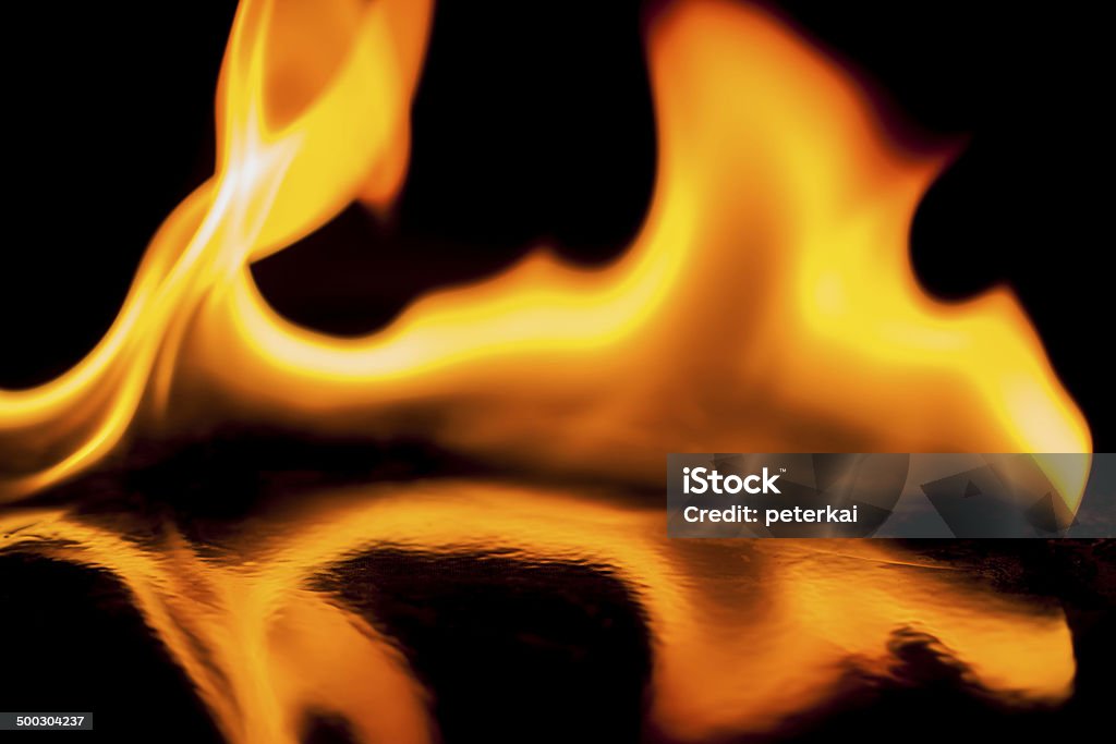 Fuoco fiamme - Foto stock royalty-free di Accendere (col fuoco)