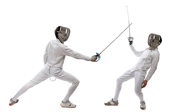 lucha de espadas - fencing sport athlete sword fotografías e imágenes de stock