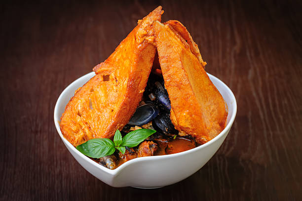 istock mussel soup with toasted bread 500305818