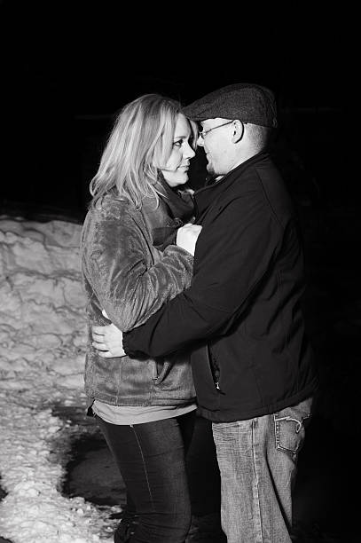 istock Newly Engaged Couple in Winter 500309081