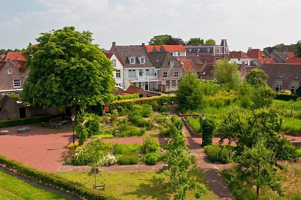 istock Historic Dutch Town Heusden 500310415