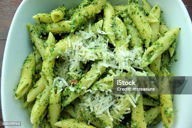 Bild Von Pasta Mit Pesto In Weiß Schüssel Geriebenen Parmesan Stockfoto und mehr Bilder von Nudeln