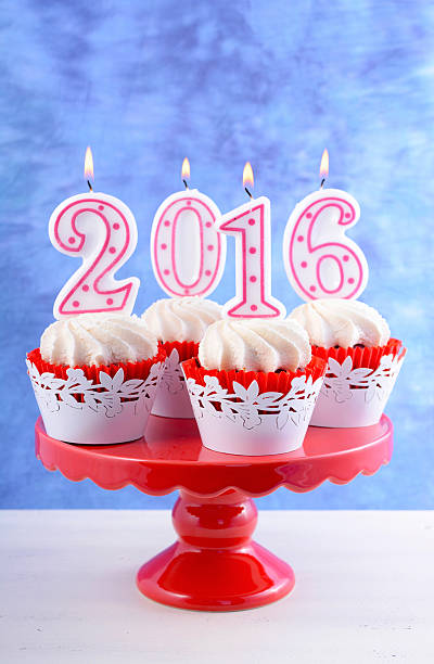 istock Happy New Year 2016 Cupcakes 500327988